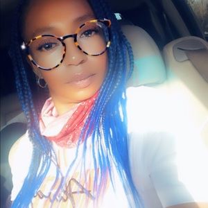 Meet your Posher, Cindy